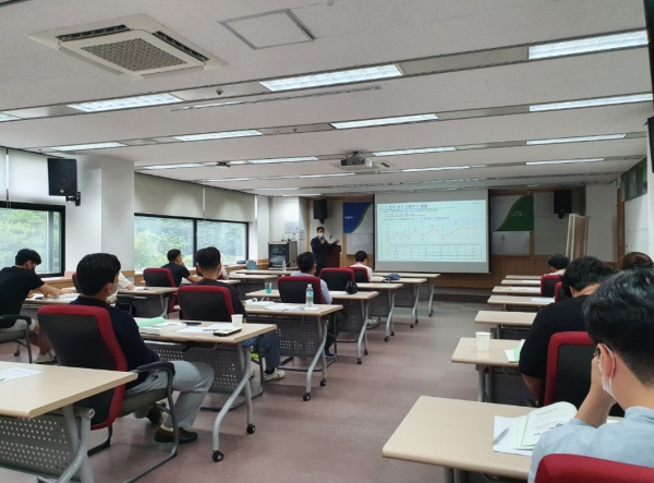 지난 6월 15~18일까지 대전KT 인재개발원에서 진행된 한우 후계 축산인 교육 전경모습.