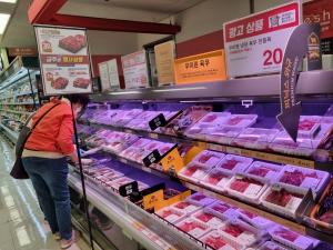 [단독]쇠고기 무관세 수입시... 한우산업 피해액 1652억 원