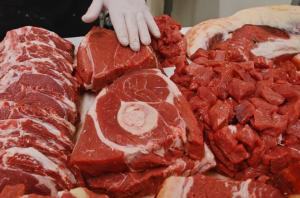 미국에서 소고기 가격 상승으로 소 반마리를 한꺼번에 직접 구매하는 소비자가 늘고 있다
