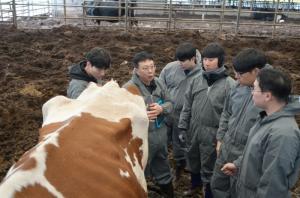 한국종축개량협회, 젖소 선형심사 전문인력 양성교육 실시